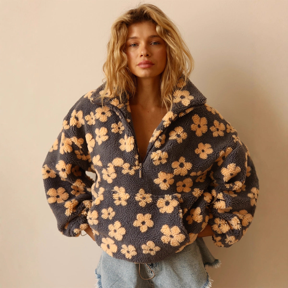 【Holiday】CREW-NECK L/S TOPS (FLOWER) Winter Flowers Sweatshirt – Ola Collective